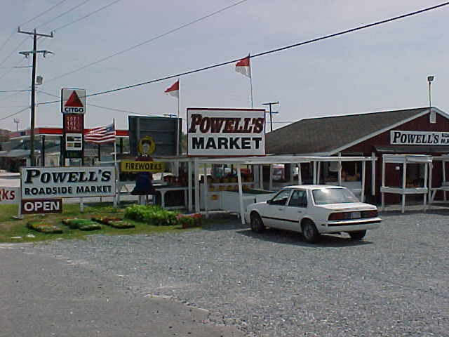 Powells Produce
Market in Currituck County North Carolina